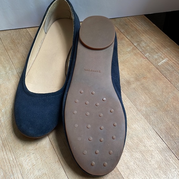 Lands' End blue suede flats - Picture 2 of 3